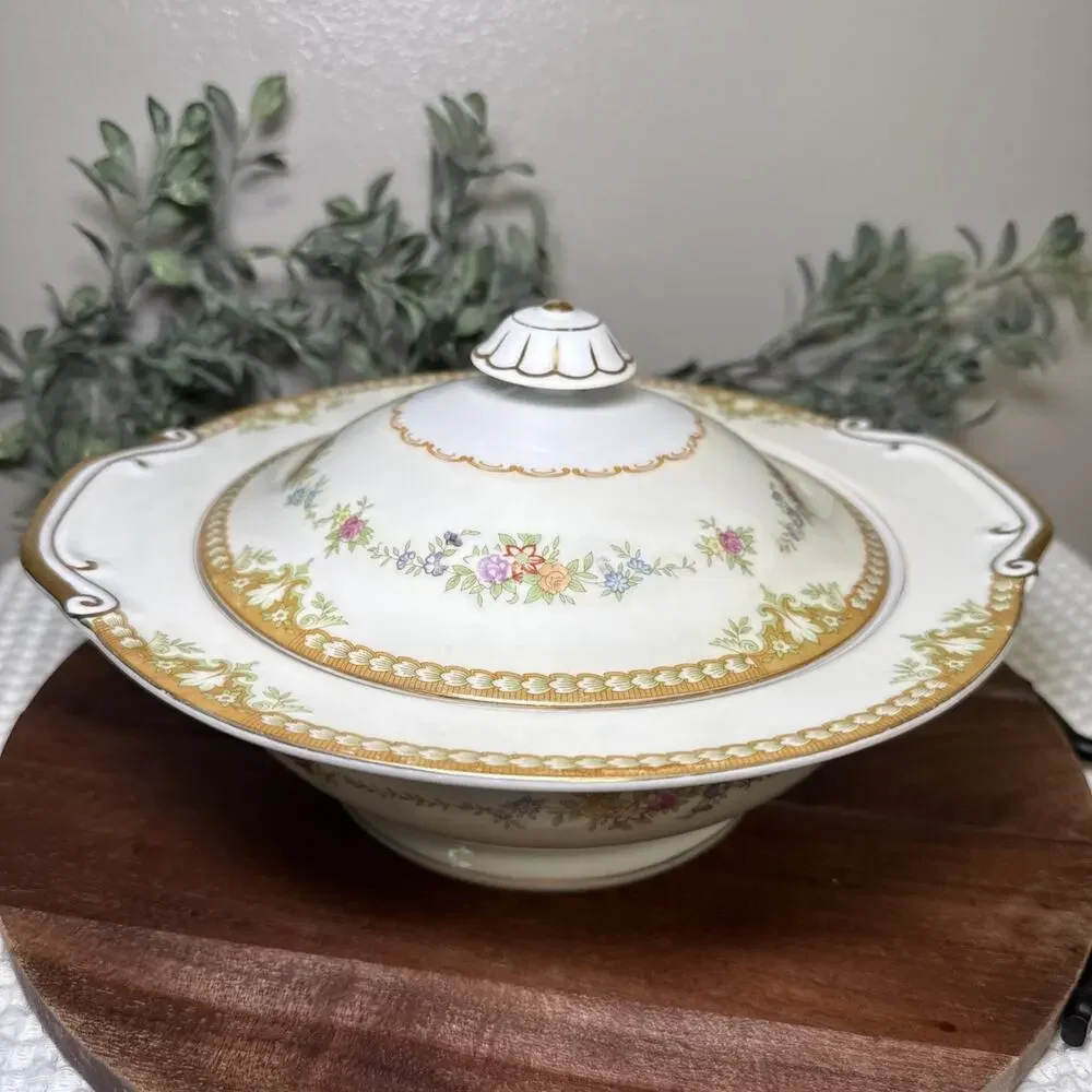 Imperial China Japan Covered Vegetable Bowl Tureen Floral Gold Serving Dish Vtg